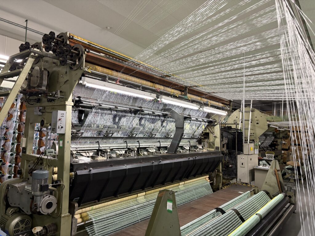 グリーンコップダブルラッセル機